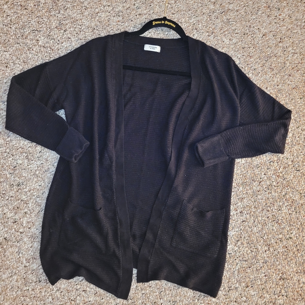 Ribbed Black Cardigan